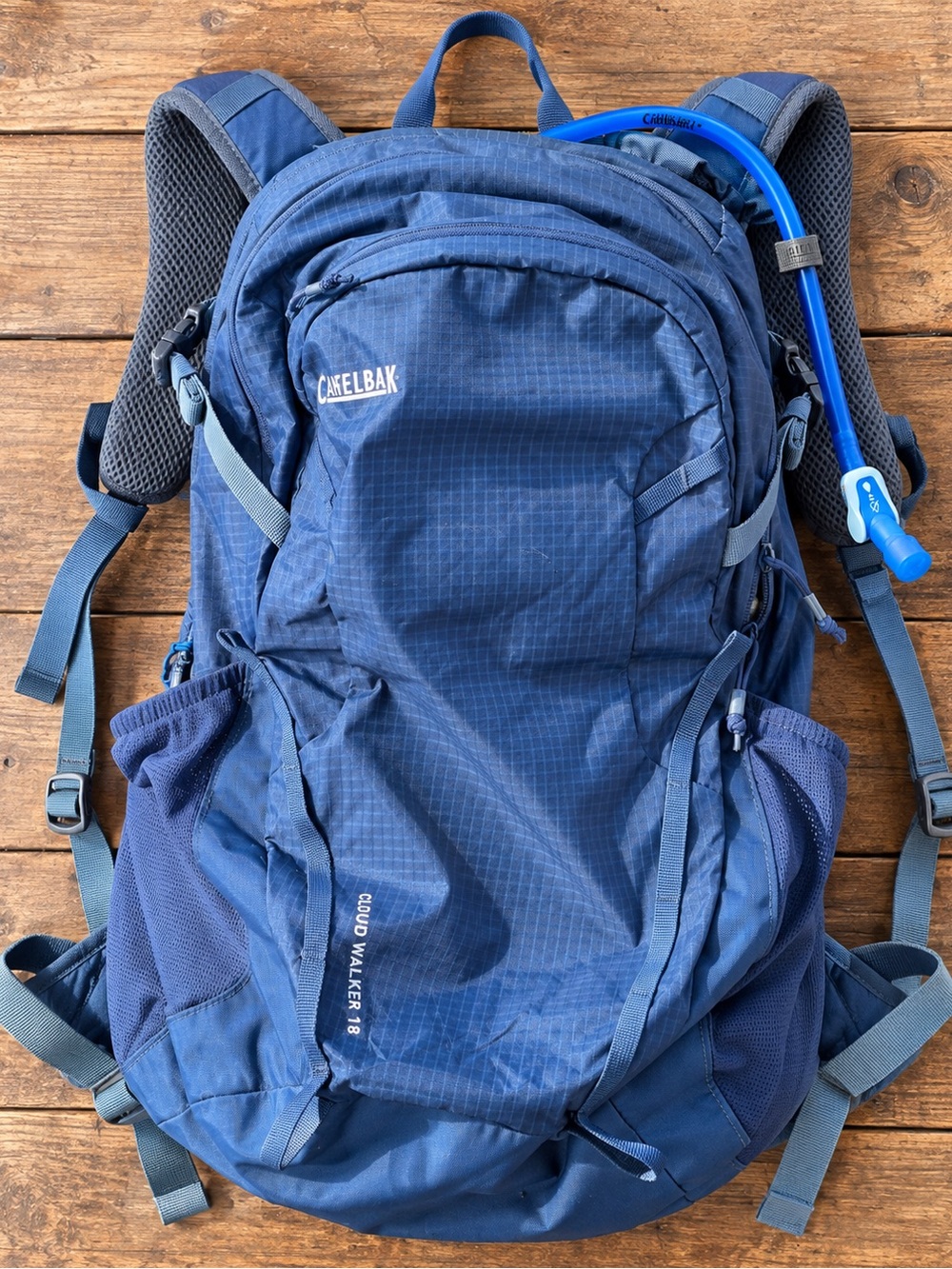 CamelBak Cloud Walker 18 Hydration Backpack - Blue